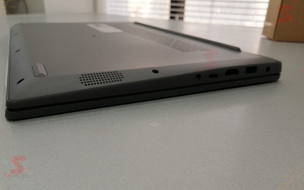 عکس پشت لپ تاپ 15.6 اینچی لنوو مدل Lenovo IdeaPad 3 15ITL05 - E